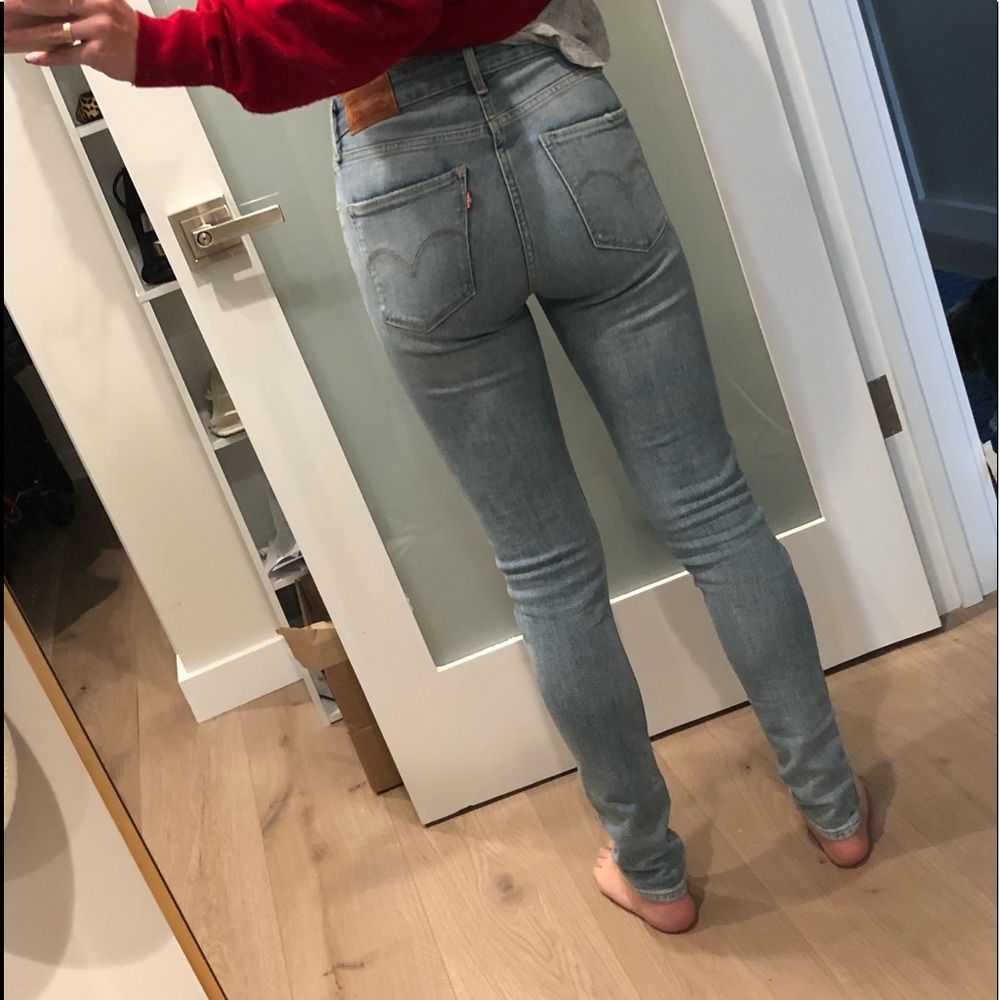 Levi’s 721 High Rise Skinny Jeans - Picture 7 of 7
